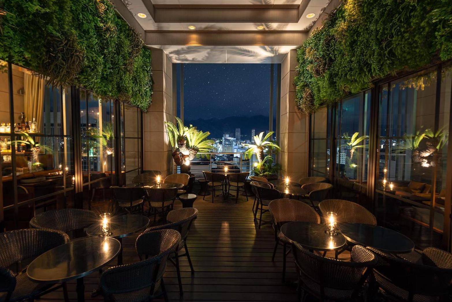Oriental Hotel Кобе Екстер'єр фото The Bar